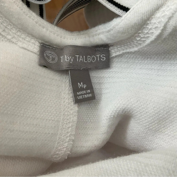 Talbots White Tunic with Blue/White Open Back.  Size M Petite - Picture 12 of 13